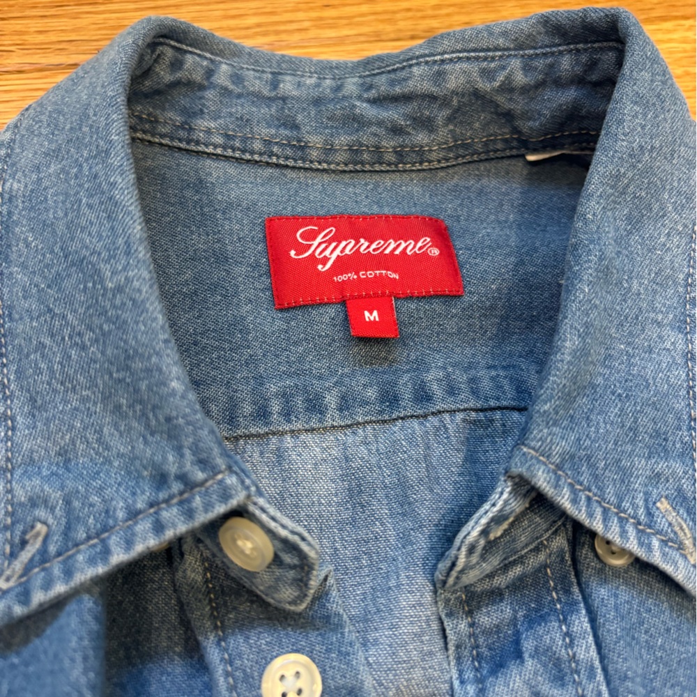 Supreme Light Blue Denim Shirt Jacket with Embroidered Logo - Picture 3 of 9
